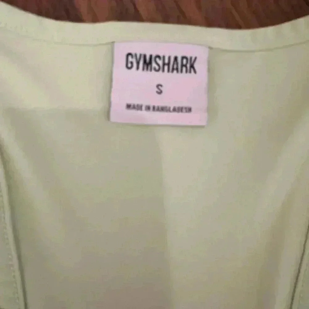 Gymshark Tank Top-Size S - Picture 2 of 4